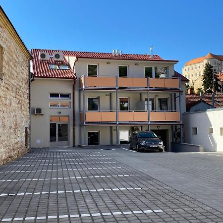Apartman Dagmar Mikulov Exteriör bild